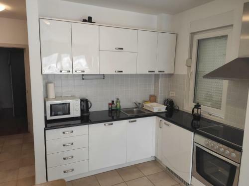 Apartamento Two Bedroom, With Pool And Perfect Sea View!