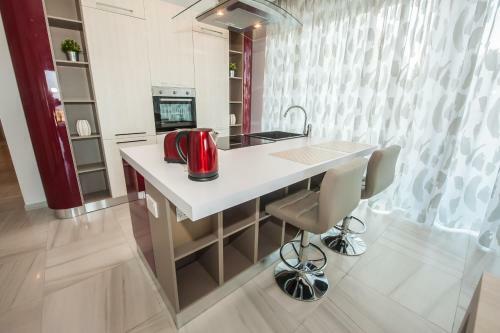 Artist Terrace Apartments