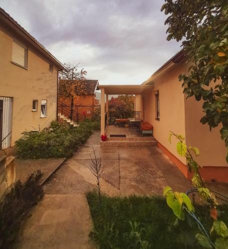 House Lanex