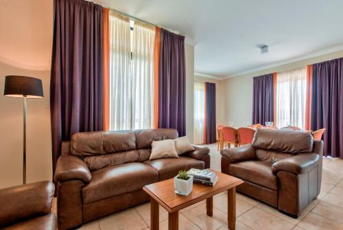Baldacchino Holiday Villas