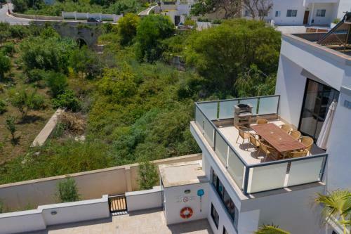 Baldacchino Holiday Villas