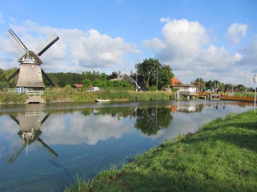 Holiday Home Canal View