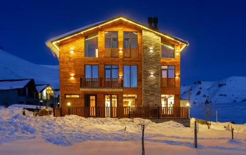 Hotel Gudauri Chalet