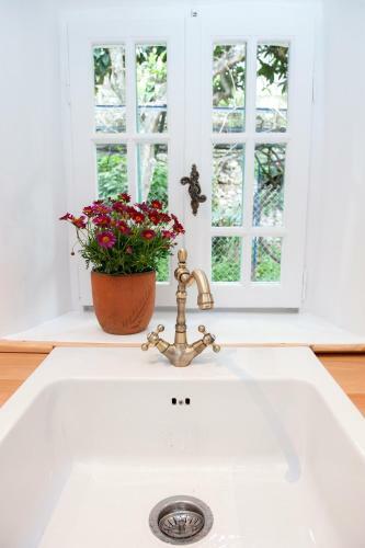 Agroturismo White Jasmine Cottage