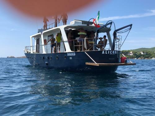 Boat & Breakfast Alicudi