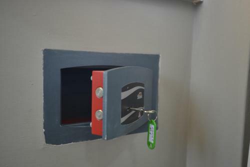 Hostal Guest House L'edera Di Gavina Apt