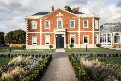 Doubletree By Hilton Chester (formerly Hoole Hall Hotel Country Club)