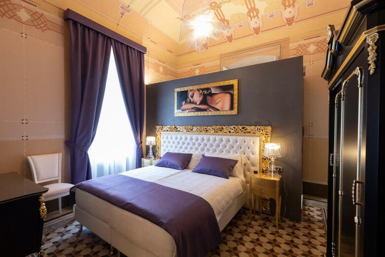 Hostal Luxury Liberty House