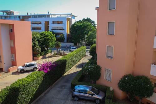 Las Floridas Apartment