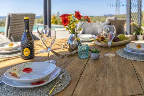 Villa Luxury Sunshine Alghero Con Piscina Vista Mare