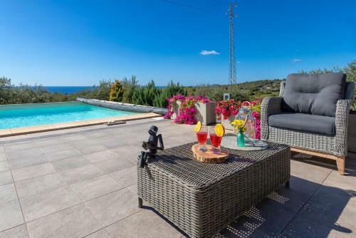 Beautiful Villa With Sea View