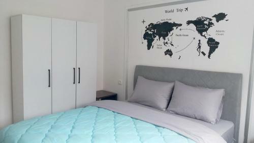 Hostal The House Apartments & Guest Rooms