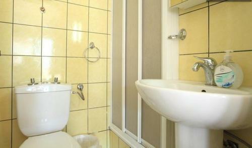 Hostal Villa White Lake