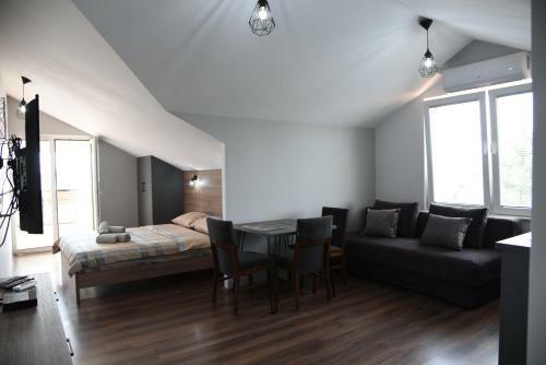 Mihail's Apartments In Ohrid - 1