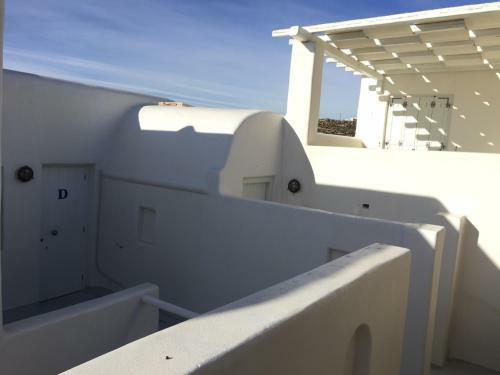 Beautiful Villa In Mykonos With Shared Swimming Pool