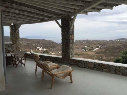 Beautiful Villa In Mykonos With Shared Swimming Pool