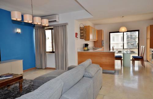 Hostal City Living Suite Tk 3 Rm 1