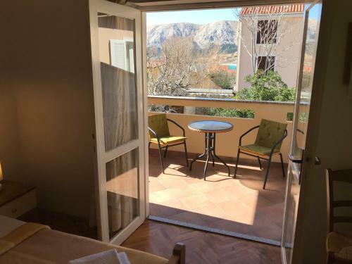 Hostal Summer Rooms Ba?ka