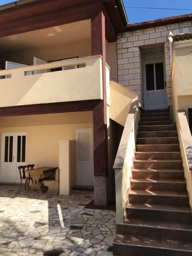 Hostal Summer Rooms Ba?ka