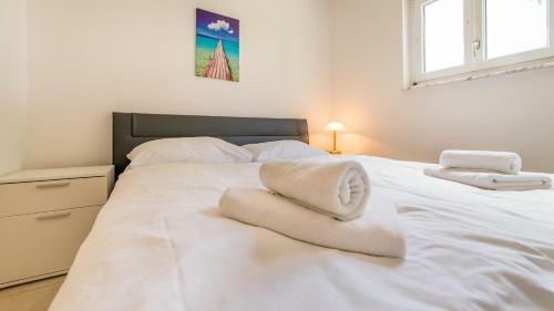 Apartments Oleander Kricin