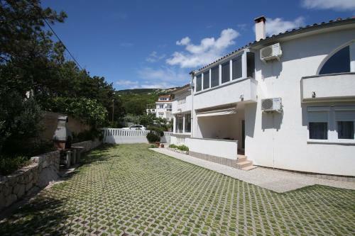 Apartments Katarina With Terrace