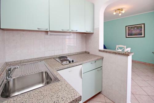 Hostal Apartments Alex