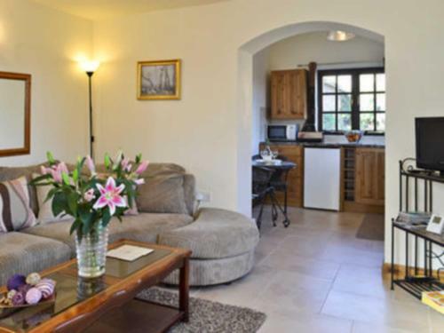 Thompsons Arms Cottage No1