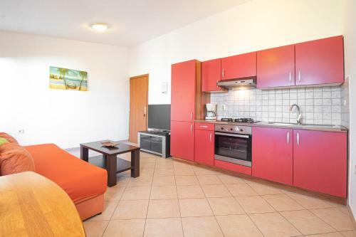 Apartments Dujmovic With Terrace