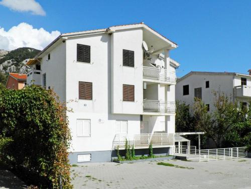 Apartments With A Parking Space Baska, Krk - 19199