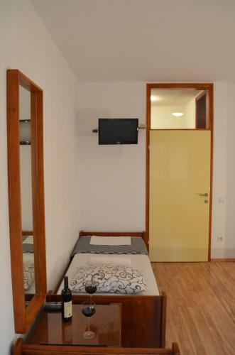 Apartment Folic Sutomore
