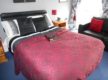 Hostal Cranborne Guest Accommodation