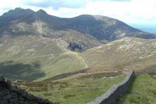 Moneydarragh Cottage With Uninterrupted Mountain And Sea Views