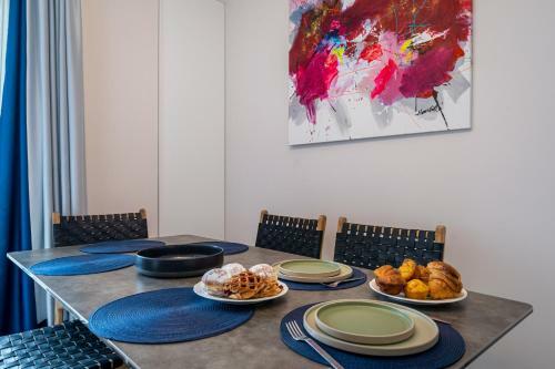 Hermes Apartment - Two Bedroom