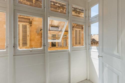 Valletta Central Historical Apartments
