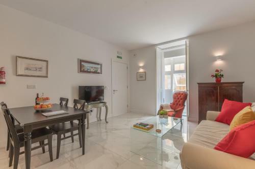 Valletta Central Historical Apartments