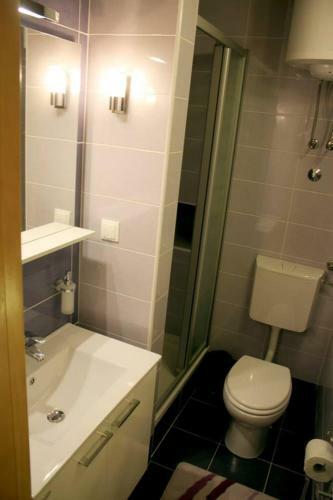 Apartment Cukarin A2 Bol-center, Croatia