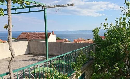 Holiday House With A Parking Space Bol, Brac - 16820