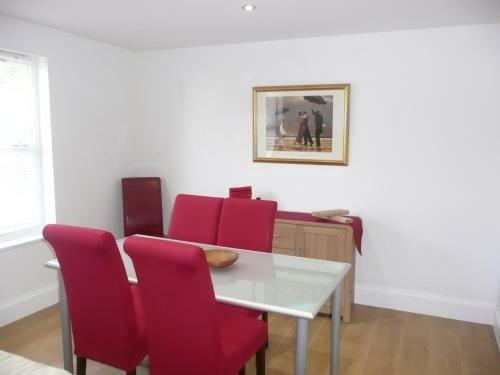 Hostal Avenue Park Guest House