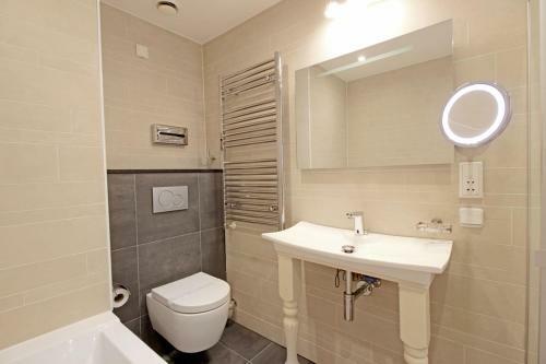 Apartamento 2 Bedroom Loft Near Rijksmuseum