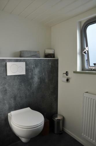 Private Lodge On Houseboat Amsterdam