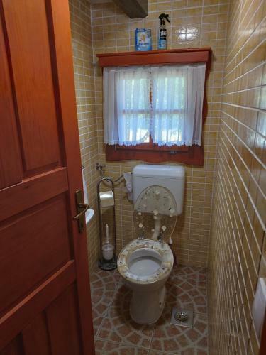 Apartamento Pool Village House Breznica