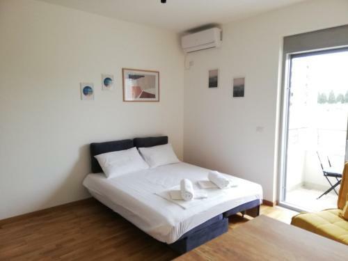 Gina & Nia Apartments
