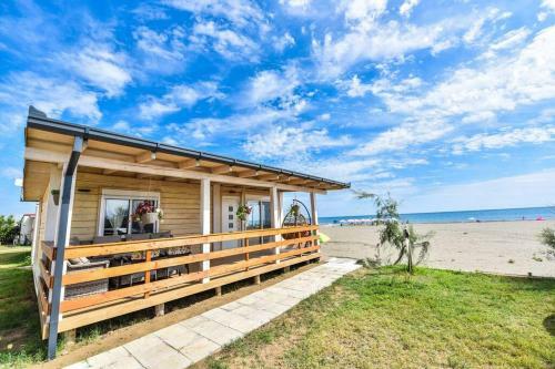 Apartamento The Beach House With The Magical Sunsets