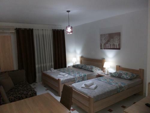 Apartments & Studio Haxhibeti