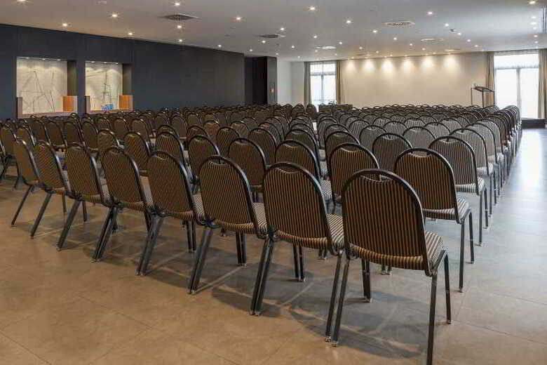 AC Hotel Coslada Aeropuerto By Marriott
