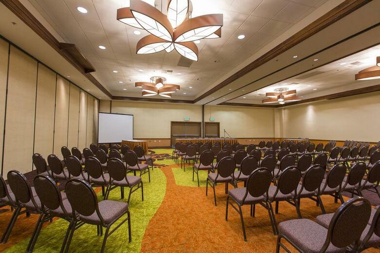 Hotel Courtyard By Marriott King Kamehameha's Kona Beach