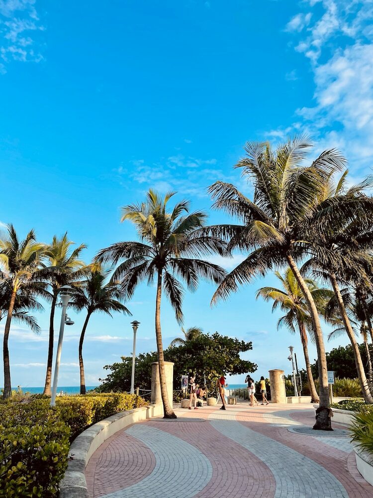 Hotel Betsy South Beach