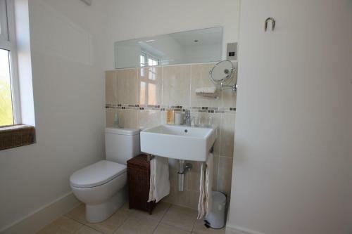 Bed & Breakfast 2 The Rocklands