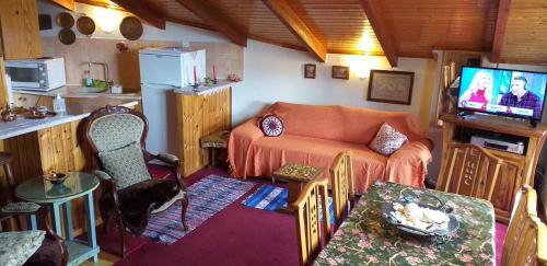 Apartamento Arachova Houses-sofita