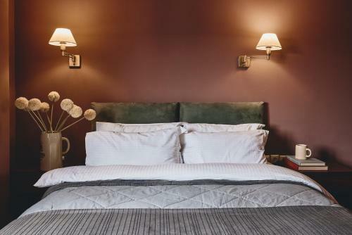 Hostal Nostos Suites By White Hills